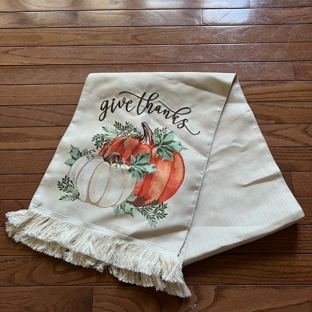 Thanksgiving table runner